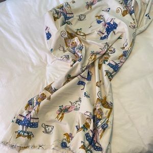 Fun Vintage Fabric. A bit Alice in Wonderland.